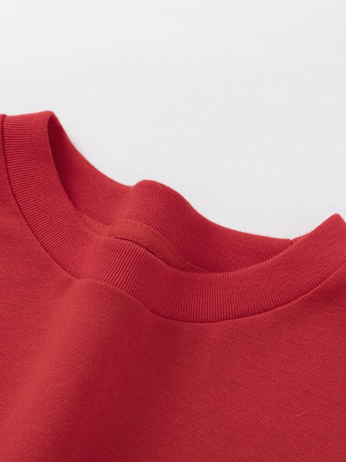 Balabala Children Clothes Boy And Girl Short Sleeve T-Shirt 2024 New Autumn And Winter Crew Neck New Year's Outfit Cheap