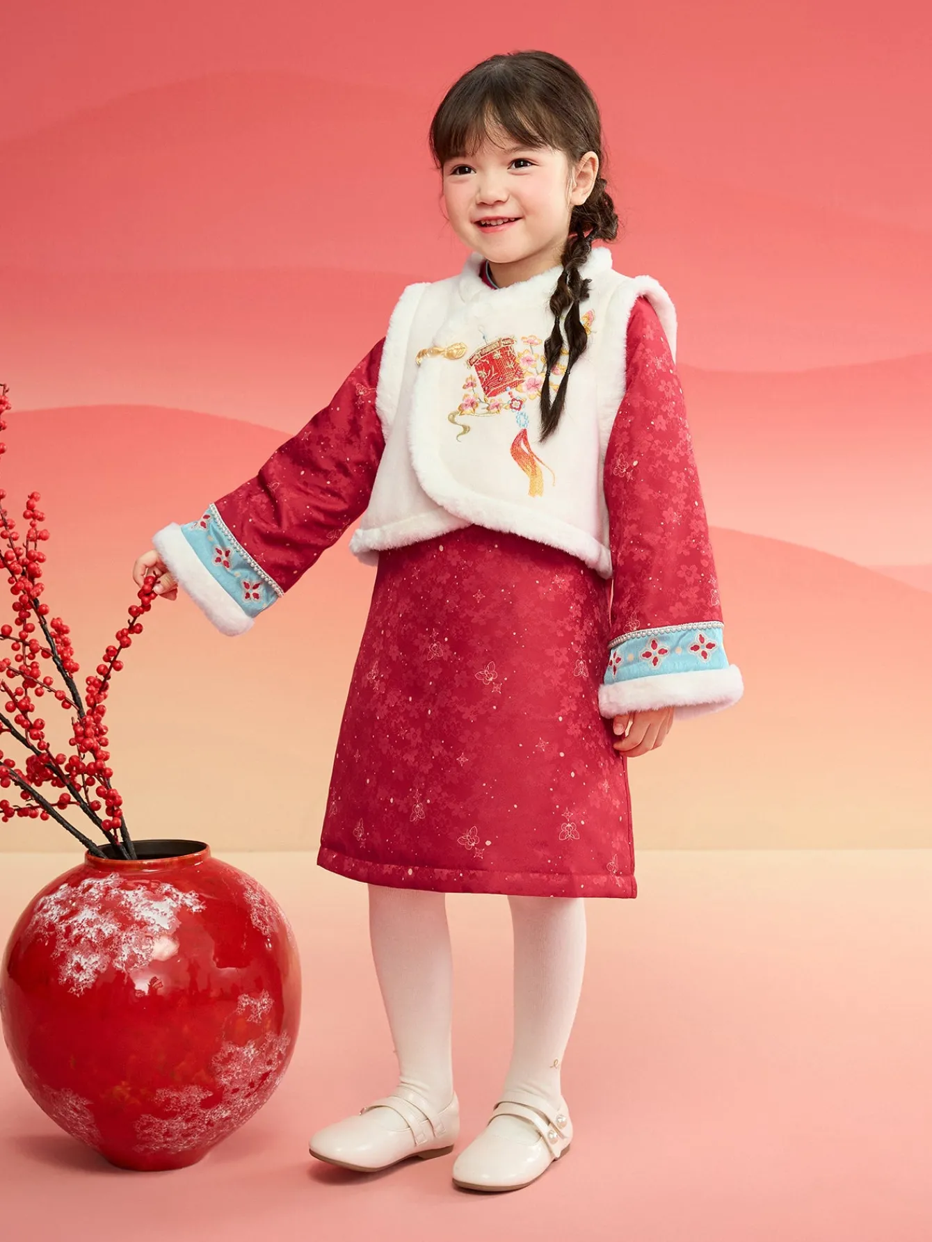balabala_children_clothes_girl_qipao_suit_new_chinese_style__winter_new_toddler_new_years_outfit_2.webp Balabala Children Clothes Girl Qipao Suit New Chinese Style 2025 Winter New Toddler New Year's Outfit Red Best