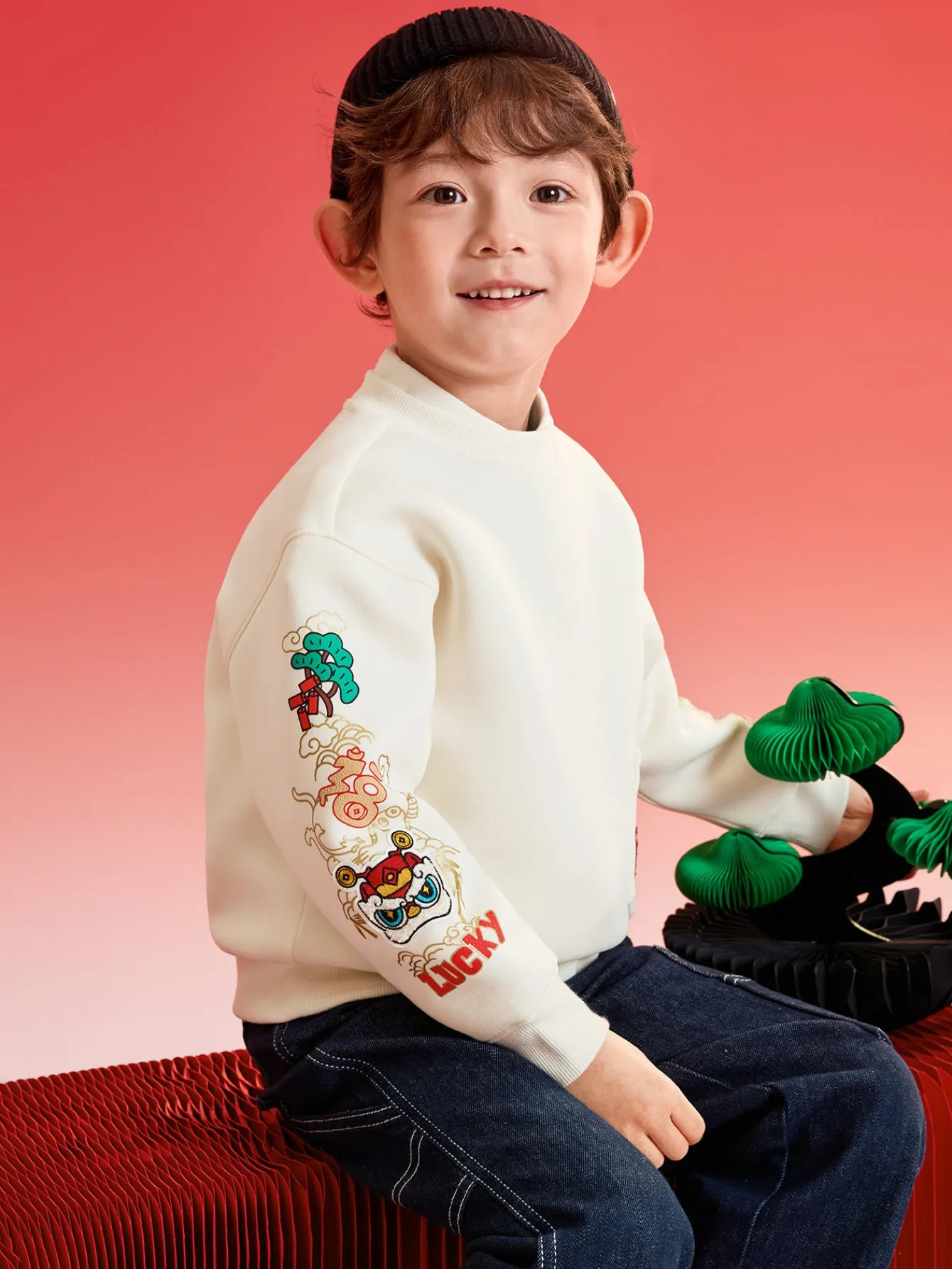 Balabala children's clothing boys' sweatshirt national style top 2025 spring and autumn new year's outfit trendy Off-white Store