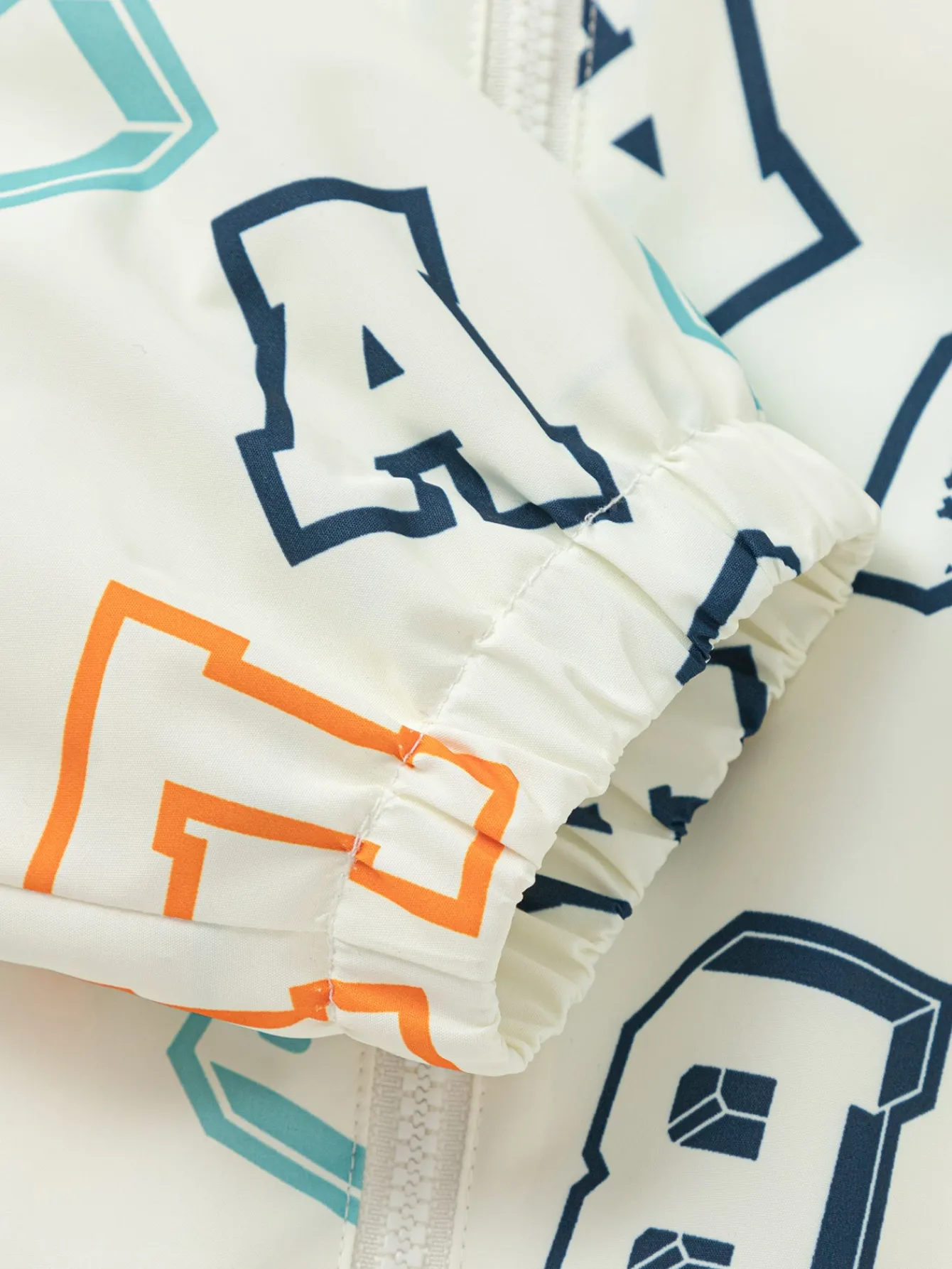 Balabala children's soft shell coat for boys 2025 spring new style hooded top White Fashion