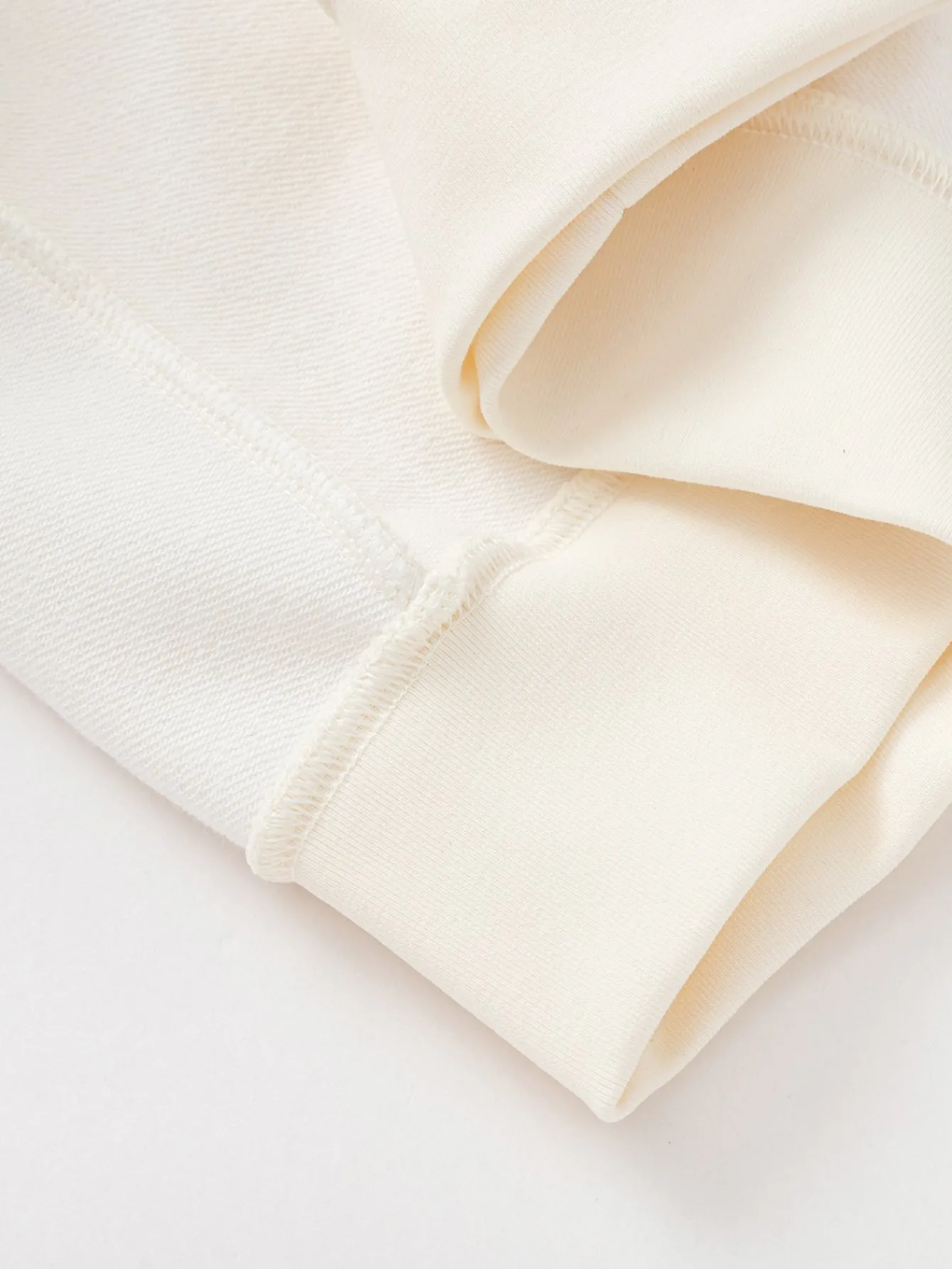 Balabala Girls' Sweater Embroidery 2025 Spring and Autumn New Long Sleeve Top White Cheap