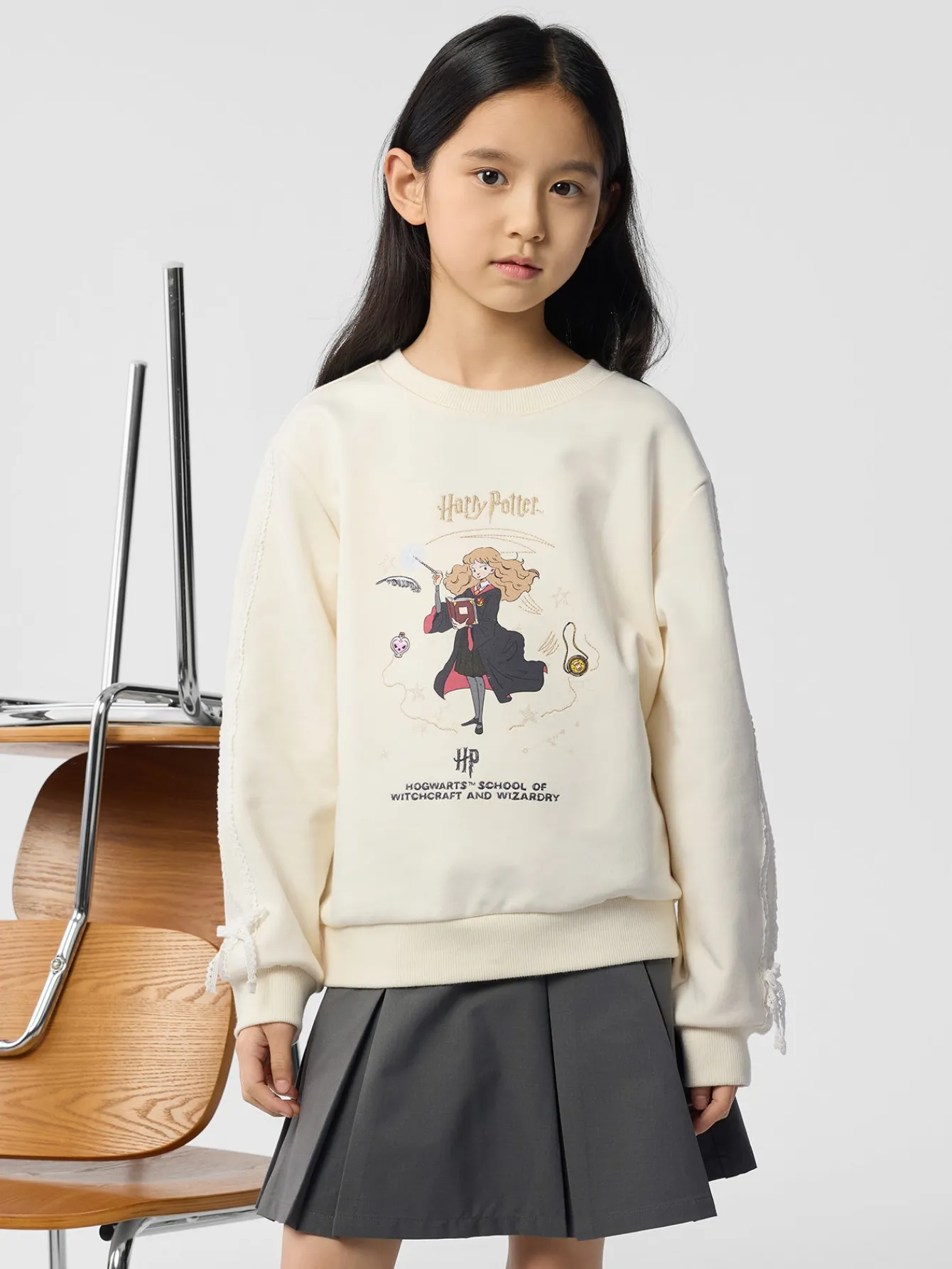 Balabala 【Harry Potter IP】Sweater 2025 Spring New Style Girl's Round Neck Sweater Cream White Online