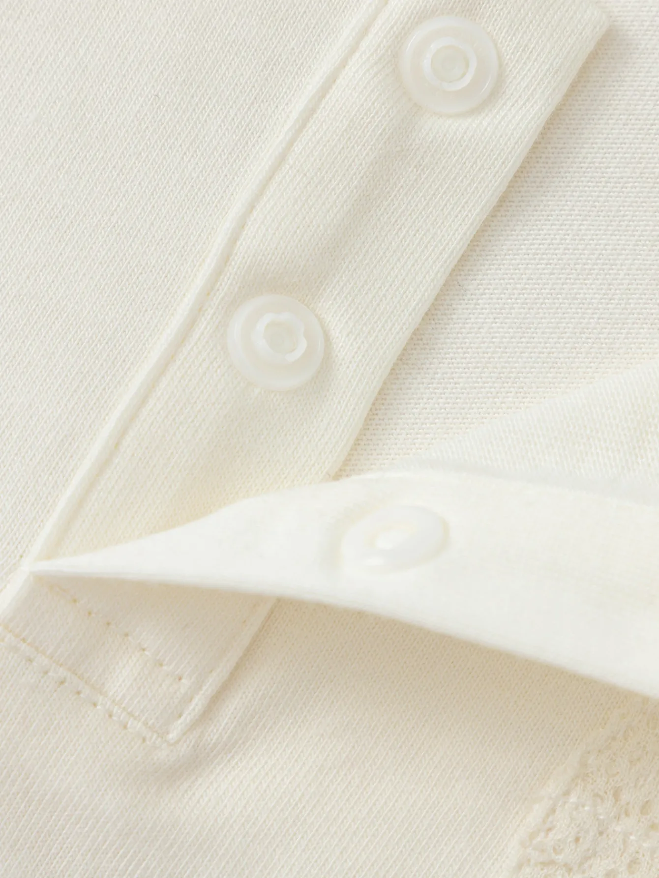 Balabala Long Sleeve T-Shirt 2025 Spring New Boy Baby Round V-neck Long Sleeve T-Shirt White Outlet