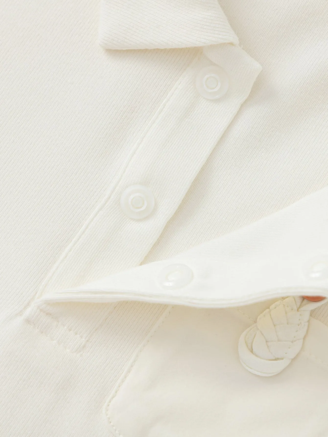 Balabala Long Sleeve T-Shirt 2025 Spring New Boy Baby Round V-neck Long Sleeve T-Shirt Off-white Flash Sale