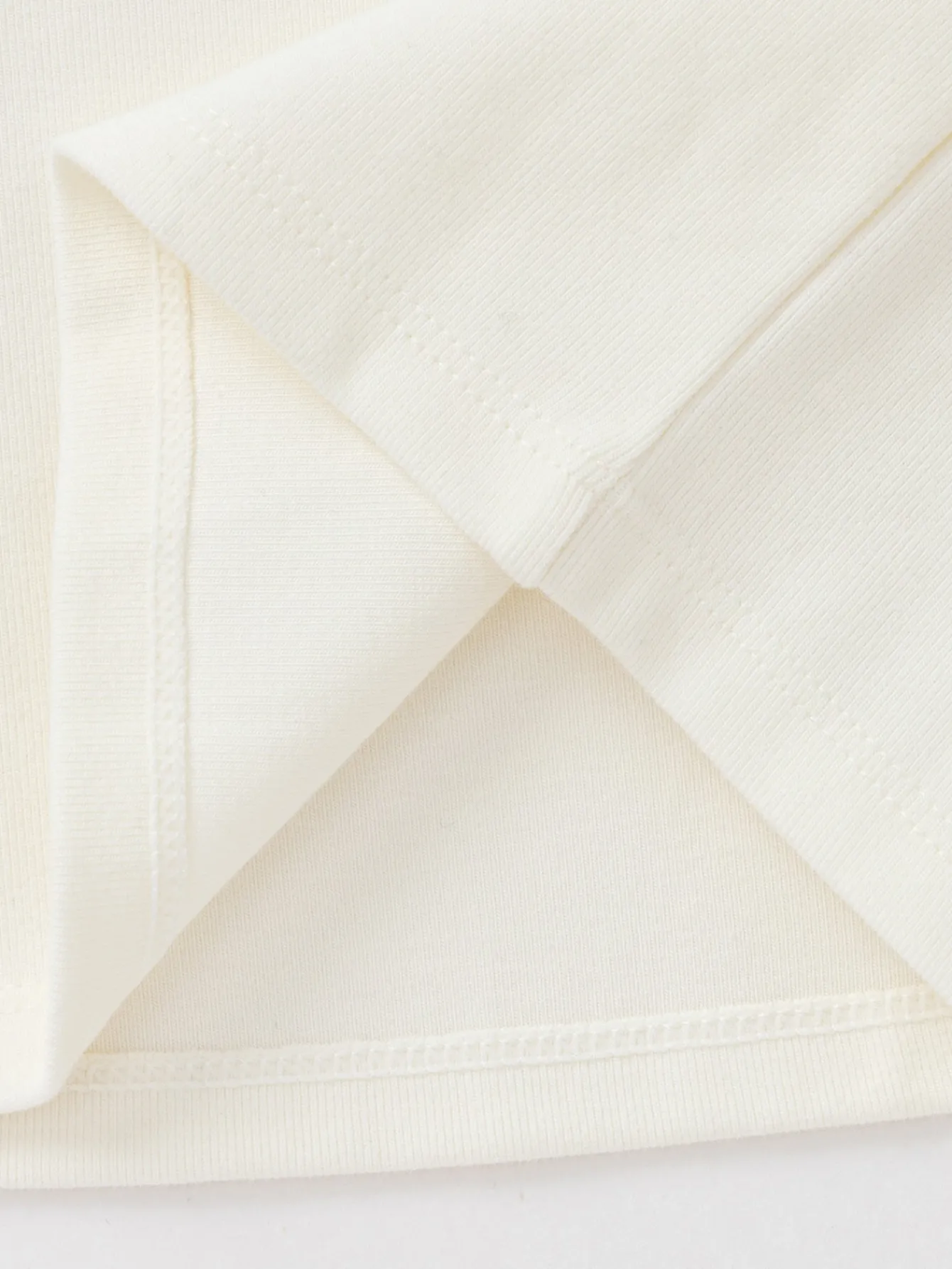 Balabala Long Sleeve T-Shirt 2025 Spring New Boy Baby Round V-neck Long Sleeve T-Shirt Off-white Flash Sale