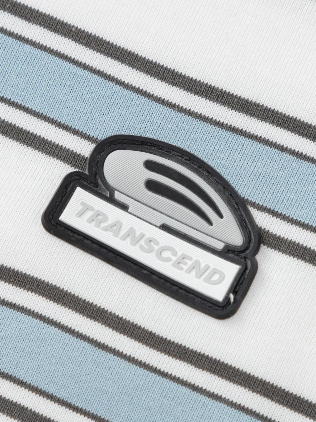 Balabala Long Sleeve T-Shirt 2025 Spring New Boy Round Neck V-Neck T-Shirt White Blue Best