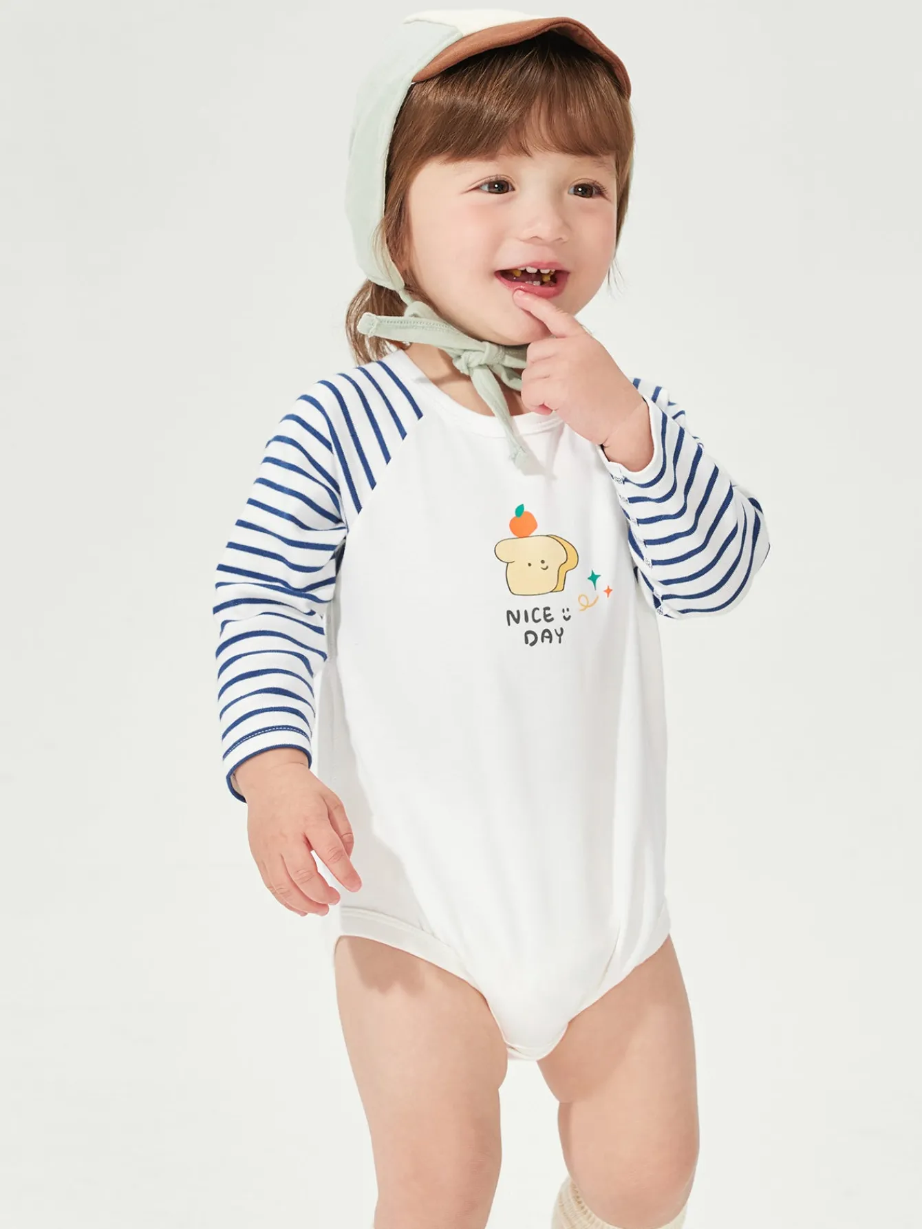 underwear_triangle_shirt__spring_new_boys_and_girls_babys_underwear_triangle_shirt_0.webp Balabala Underwear triangle shirt 2025 spring new boys and girls Baby's underwear triangle shirt White Blue New